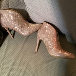 Elegant Rhinestone-Embellished Stiletto Heels